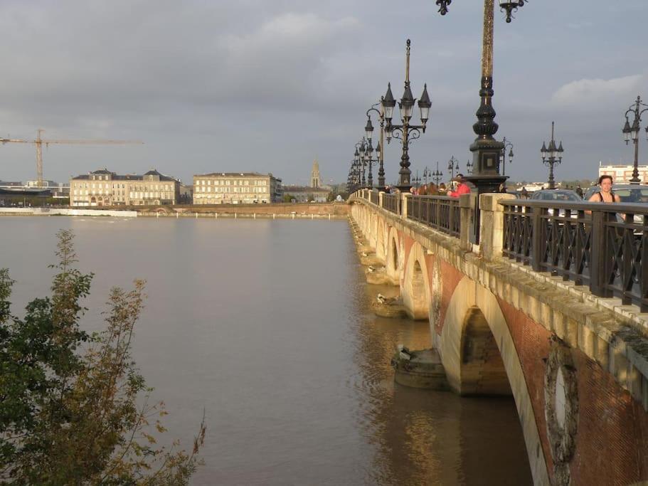 Logement Sympa Entree Independante Pres Bordeaux 10Kms Tresses Εξωτερικό φωτογραφία